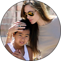 Angelina Jolie, a világ leghíresebb anyukája