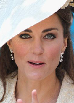 Vivienne Westwood kiosztotta Kate Middletont 