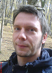 Aknai Zoltán, a Menhely Alapítvány igazgatója
