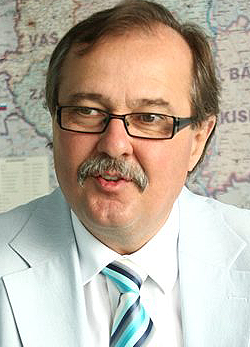 Dr. Varga Péter