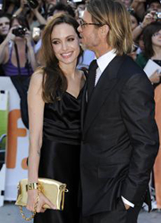 Bilincsben érkezett a filmpremierre Angelina Jolie 