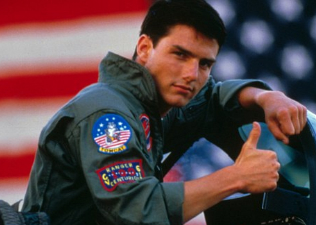 Tom Cruise, alias Pete Maverick 1986-ban