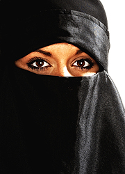 Az arab nők is használhatják végre a próbafülkéket