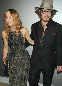 Válságban Johnny Depp kapcsolata
