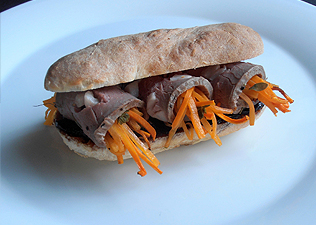 Elkészült Magyarország szendvicse