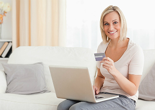 Az internetes áruházak vásárlói nem bíznak az előre fizetésben