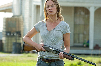 A lány, aki lelkizett Bruce Willisszel