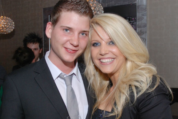 Rokondömping a Jóban Rosszban sorozatban