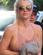 Máris villantott a friss szingli Britney Spears - fotó