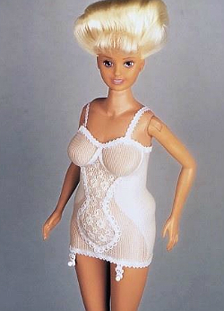 Így néz ki Ken nagynénije!