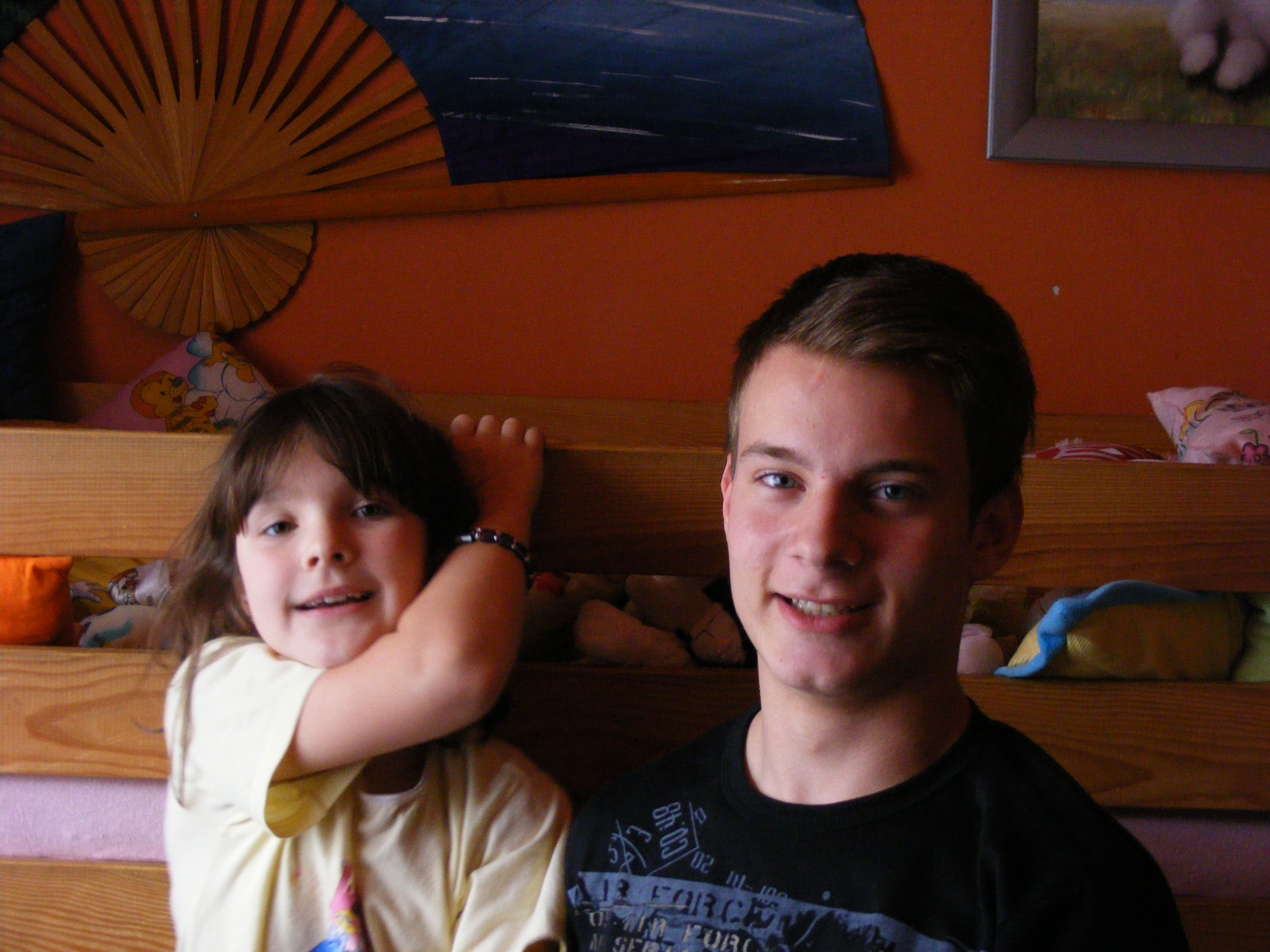 Nehéz sorsok, szerény kívánságok - segíts te is egy kisgyereknek!