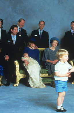 Érdekességek: így születtek a királyi család tagjai. Katt!
