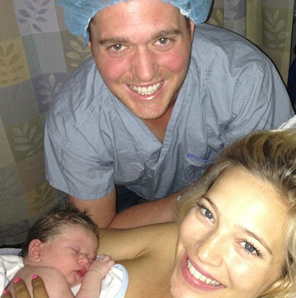 Apa lett Michael Bublé - az első fotó a kisfiúról