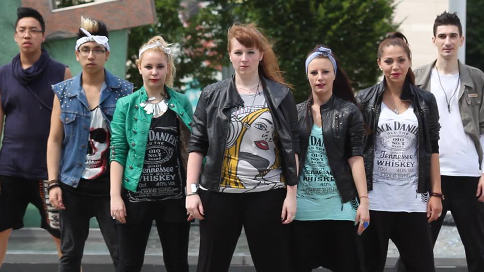 A Home Made Asia csapat tagjai: Phu, Vini, Cass, Vicky, BreeGth, Nadi, DV