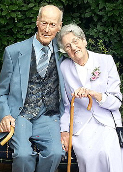 Együtt 188 évesek a friss házasok