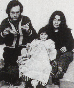 Yoko Ono és Lennon: Szabadságért harcoltak, de háborúban álltak a világgal