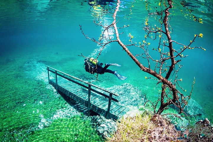Elképesztő víz alatti park a sógoroknál