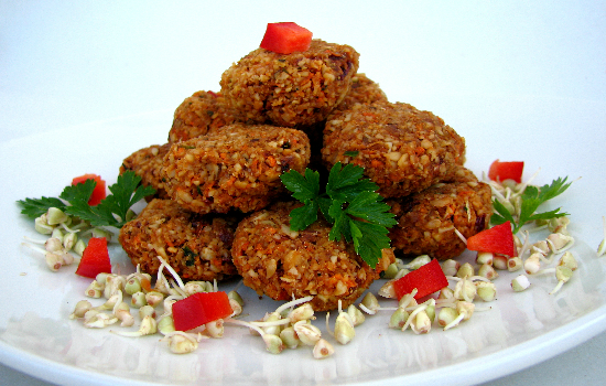 Ünnepi nyersmenü: mákos bejgli másképpen