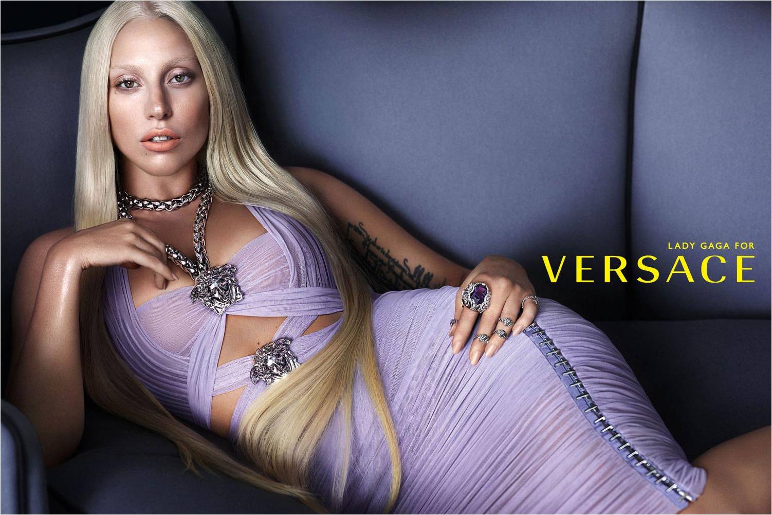 Végre normálisan néz ki Lady Gaga - fotó