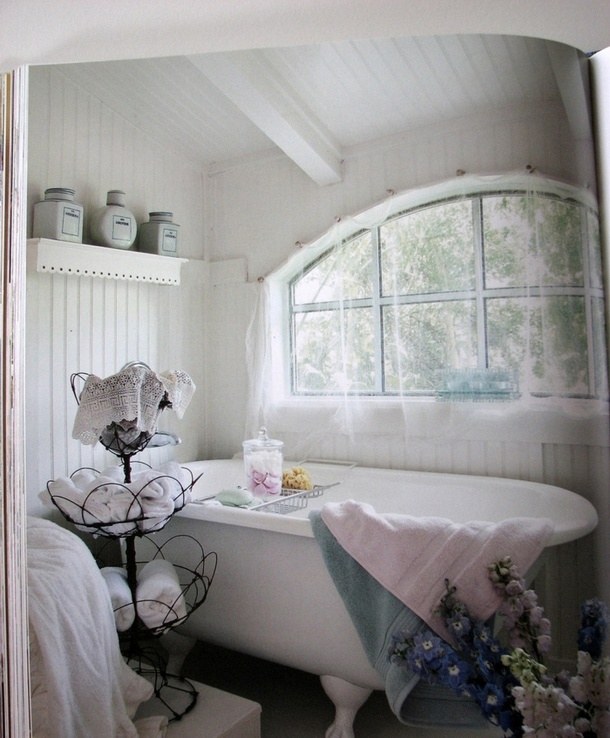 Vidékies hangulatú fürdőszoba