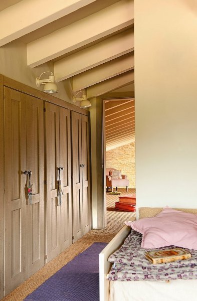 Családi otthon pajtából