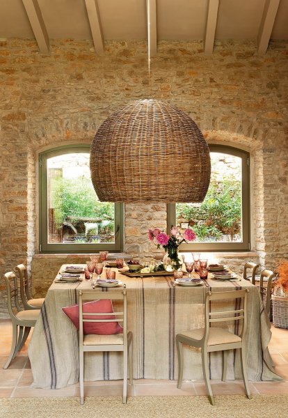 Családi otthon pajtából