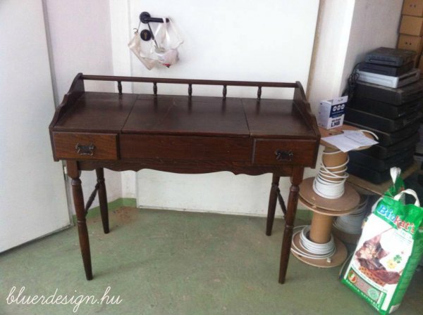 Régi bútorok feltúrbózva