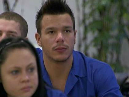 VV6: Csúnya bukás vár a játékosokra