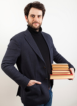 Barna szemű tanár az ideális férj