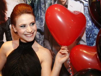 Sírva ünnepelt Antal Timi