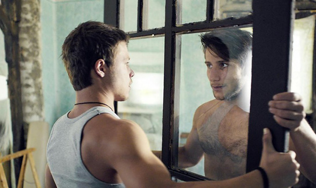 (Jelenet a Viharsarok c. filmből)