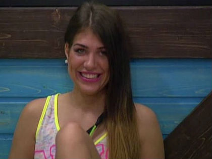 Csúnyán elhízott VV Iza - fotó