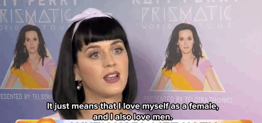 Beégette magát Katy Perry Beégette magát Katy Perry