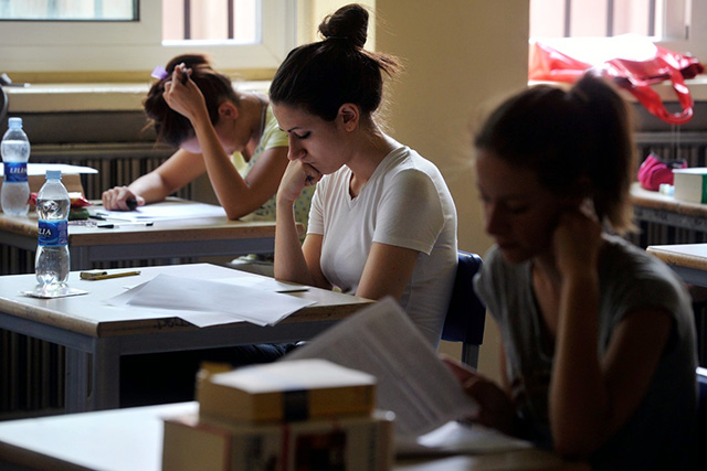 18+: Levél a szűzekhez