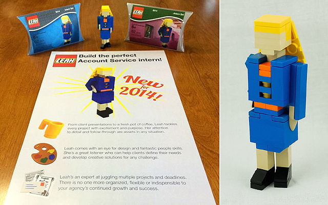 Legófigurával keres állást egy nő