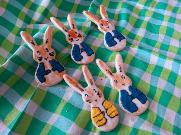 Festett kekszek húsvétra Festett kekszek húsvétra