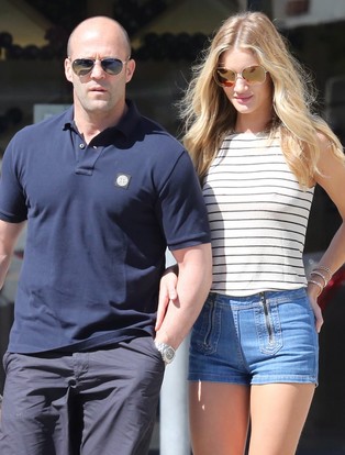 Másik pasival kapták rajta Jason Statham barátnőjét