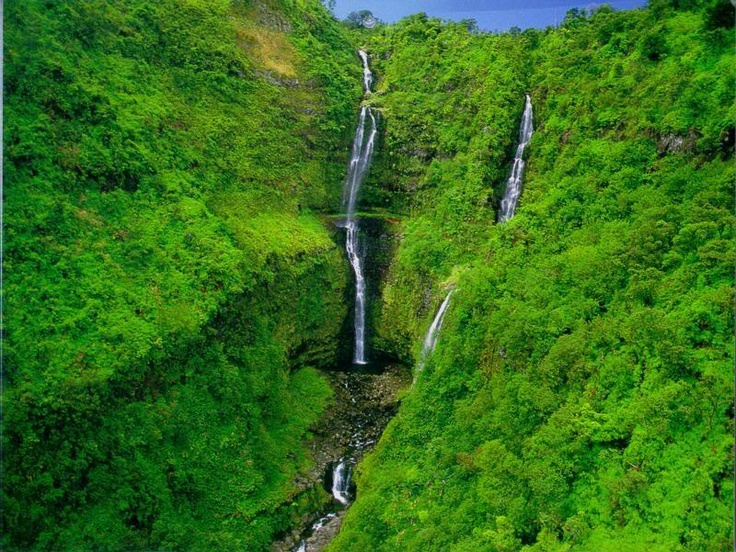 Ide indult a tizenéves: Hana-vízesés Mauin Ide indult a tizenéves: Hana-vízesés Mauin