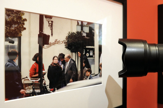 Valiela híres fotója Francois Mitterrandról és lányáról Mazarine-ről