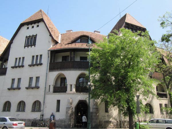 Ismerd meg belülről a Barátok közt házat!