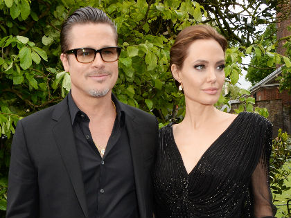 Hármasban ünnepeltek Angelina Joliék - galéria