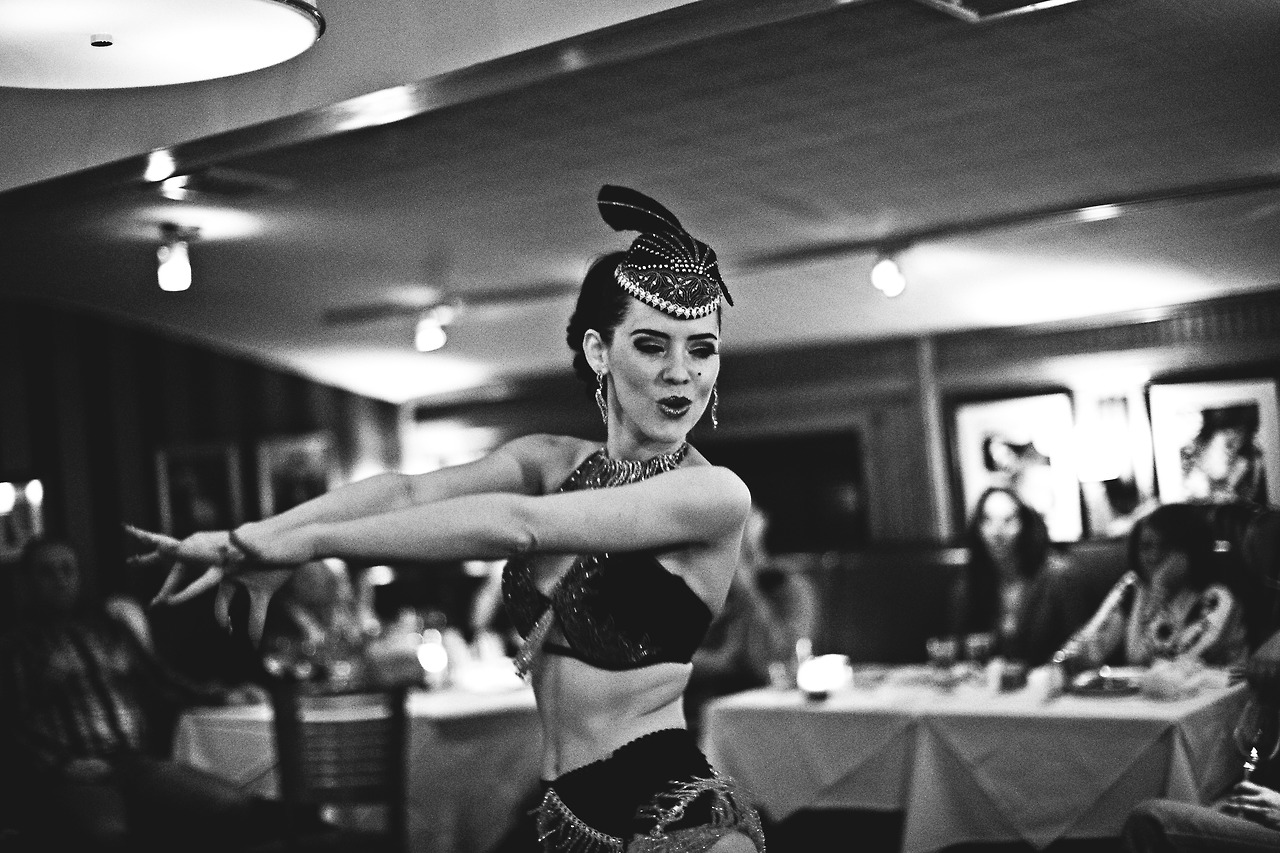 18+: Fülled burleszk erotika képekben 18+: Fülled burleszk erotika képekben