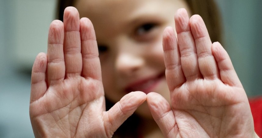 Ezért ráncos az ujjad a vízben címmel