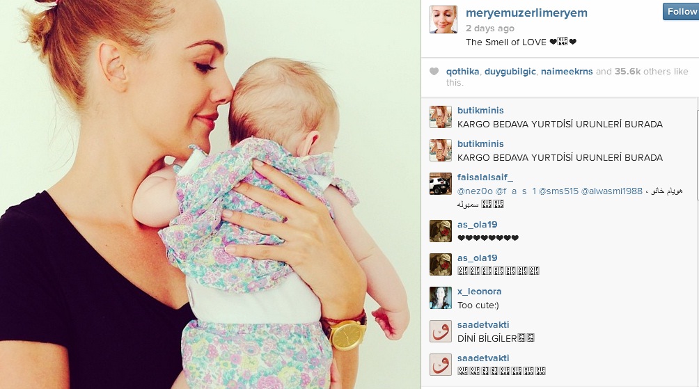 Megmutatta a kislányát a Szulejmán Hürreme - fotók Megmutatta a kislányát a Szulejmán Hürreme - fotók