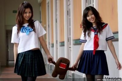 Iskolai egyenruhák a világban