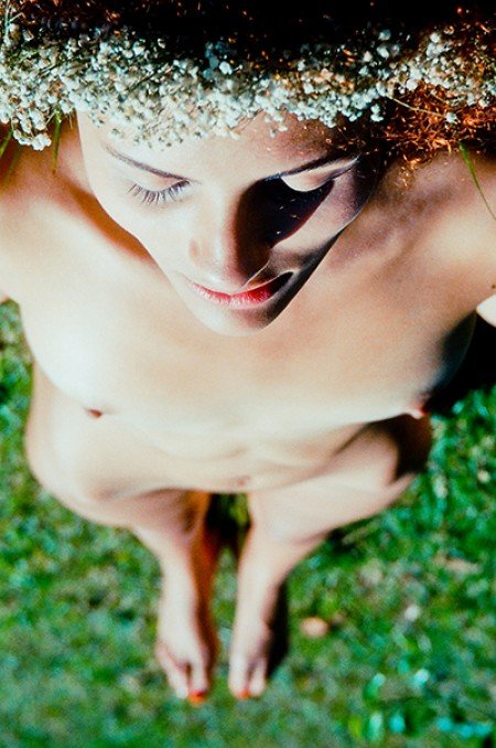 18+: Meztelen testek a természetben