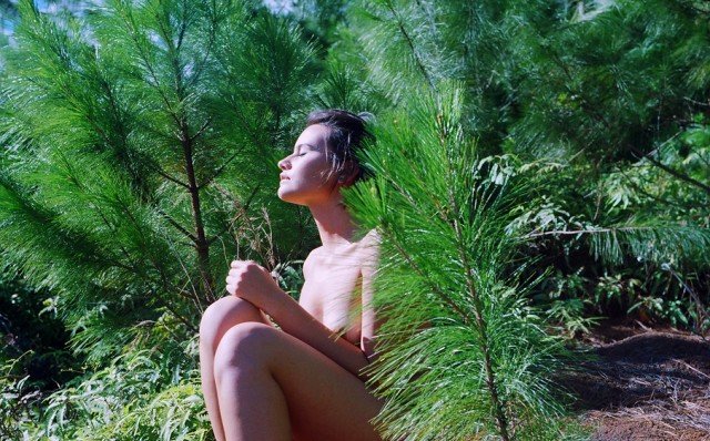 18+: Meztelen testek a természetben