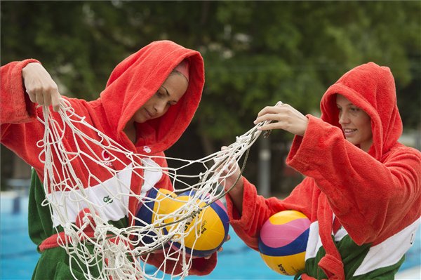 Kasó Orsolya és Gangl Edina csatája a hálóval