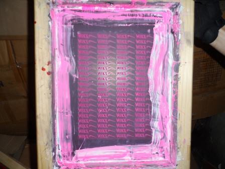 Itt készültek a kamu Nike és Adidas cuccok! - képek