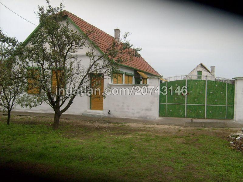 Tíz lakás kétmillió forint alatt: mit kapni ennyért?